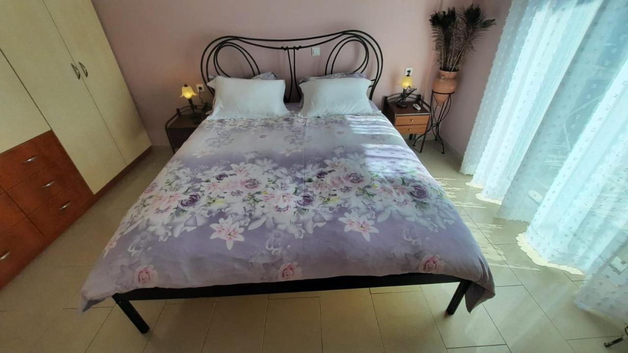 Ioannis - Room With Balcony Near Limnopula Gavrolimni Dış mekan fotoğraf